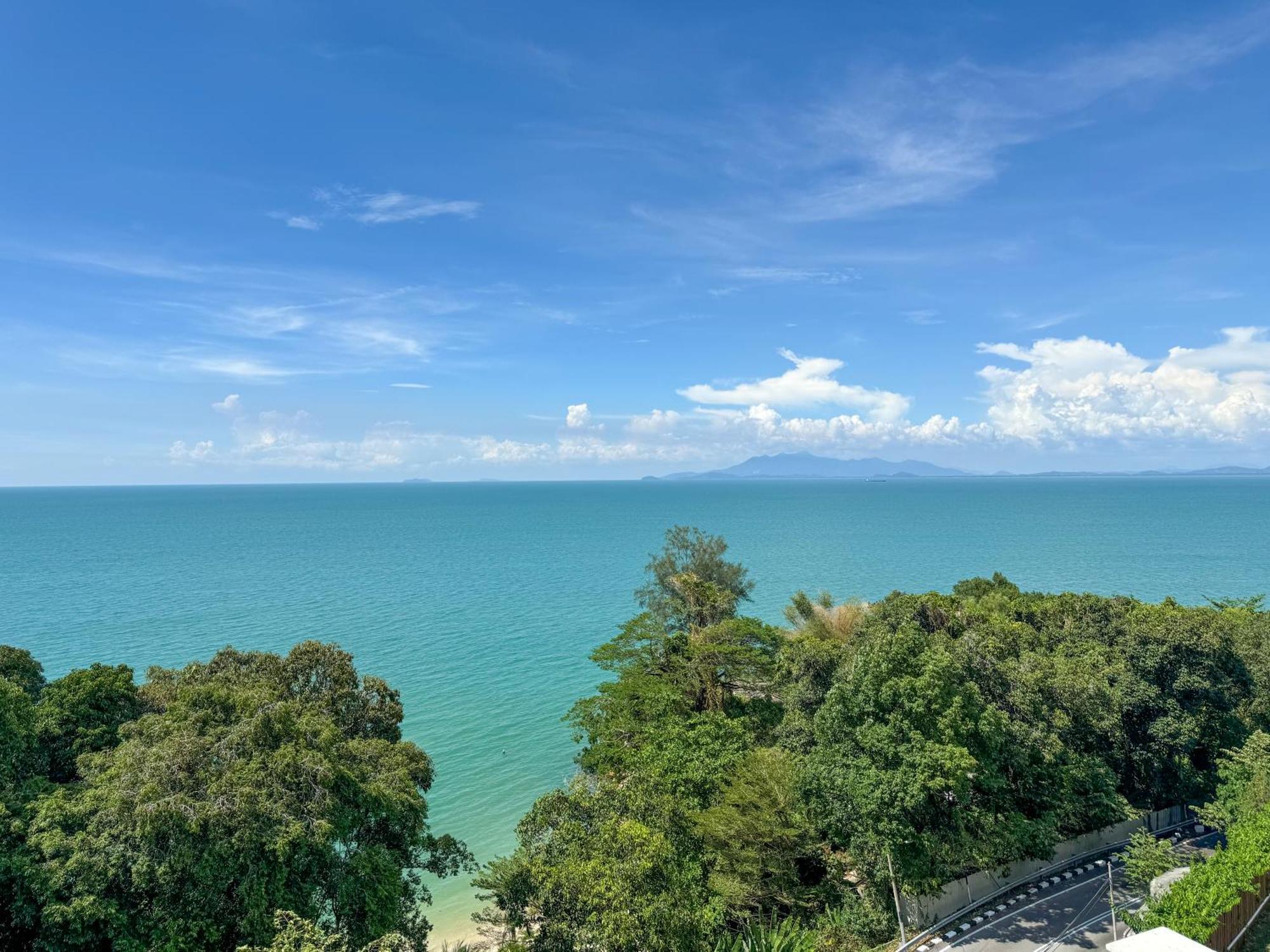 Panoramic Seaview Holiday Home - Batu Ferringhi Eksteriør bilde